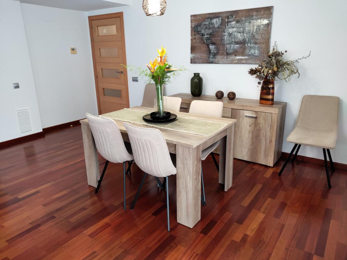 דלטברה Apartamento Plaza De La Iglesia מראה חיצוני תמונה